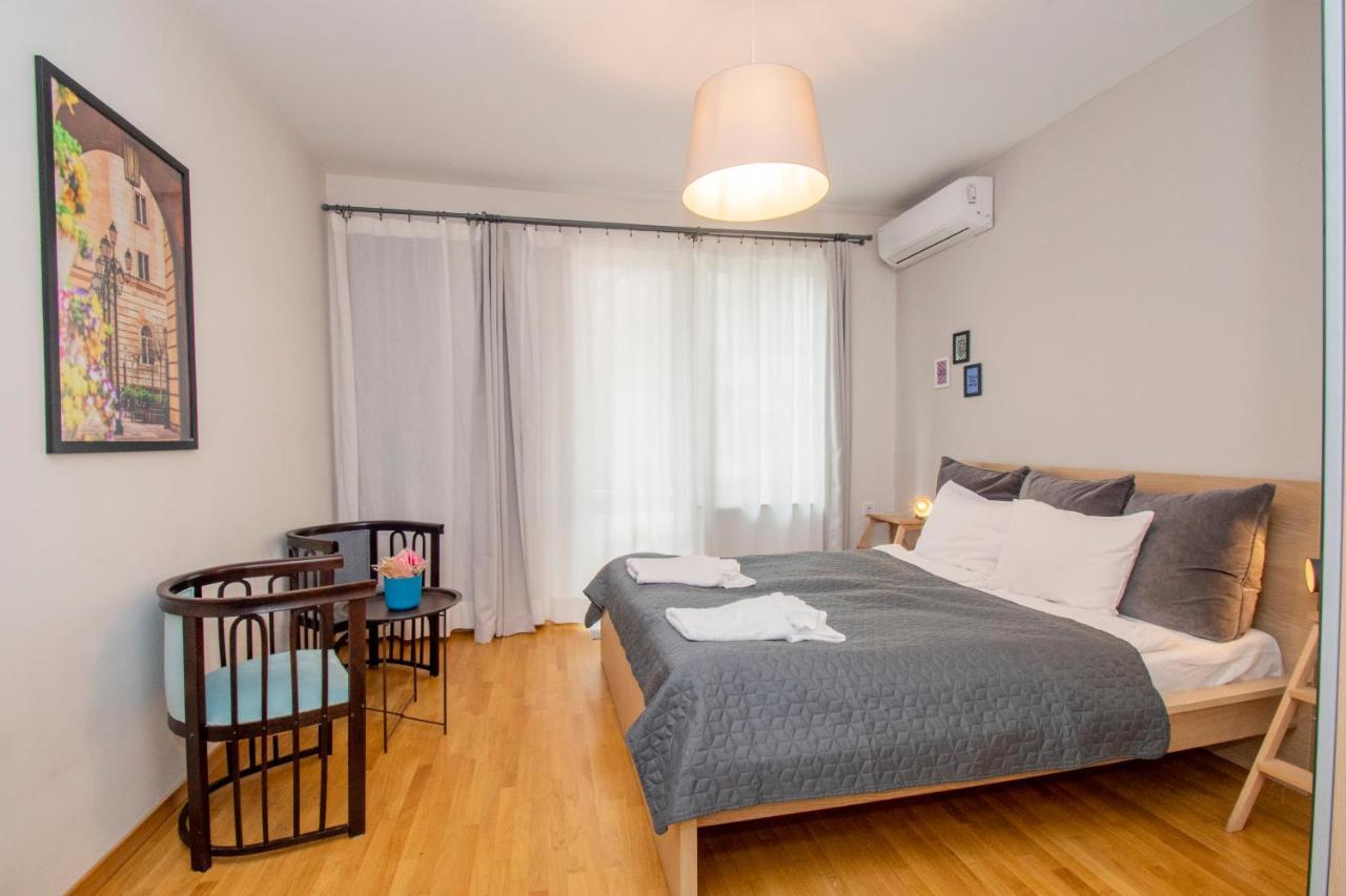 Casa Dolce Far Niente, 2Bath&2Bed Apartment Sofia Luaran gambar